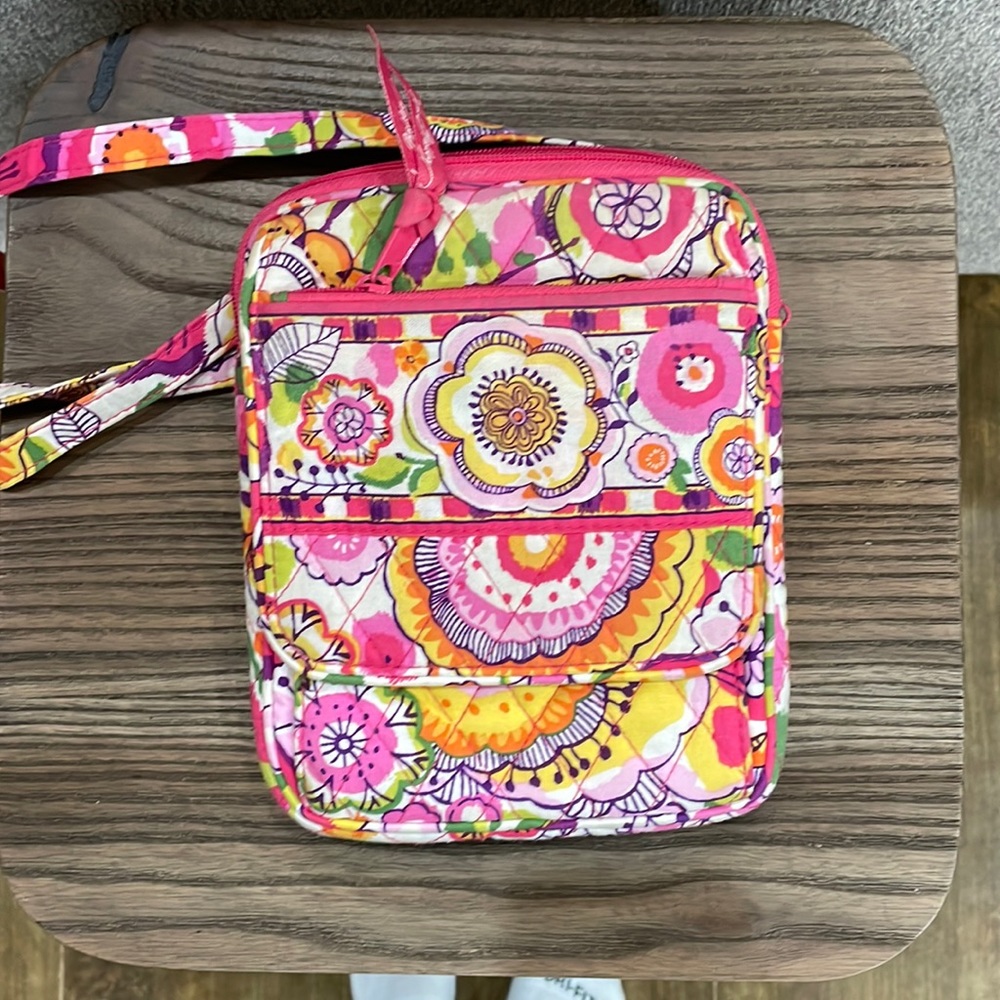 Vera Bradley crossbody purse